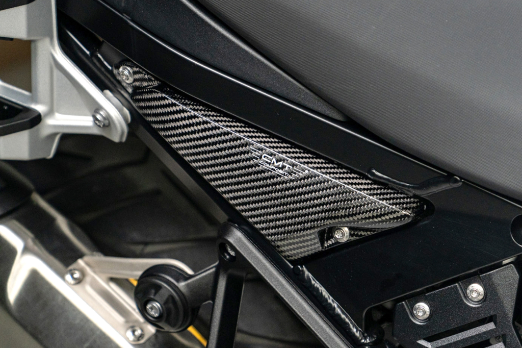 CMT Compositi - Carbon frame side protections for BMW R 1300 GS ADVENTURE 2025 - 2026