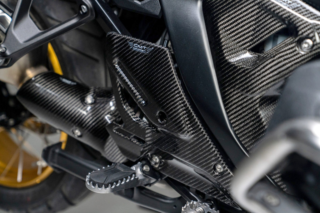 CMT Compositi - Carbon frame protectors for BMW R 1300 GS ADVENTURE 2025 - 2026